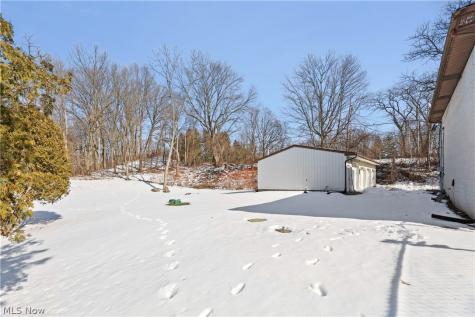 12445 Cleveland Avenue NW Uniontown OH 44685