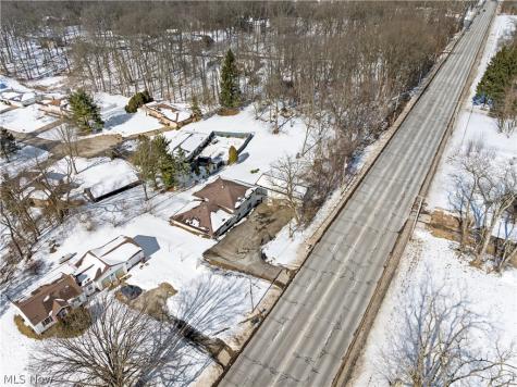 12445 Cleveland Avenue NW Uniontown OH 44685