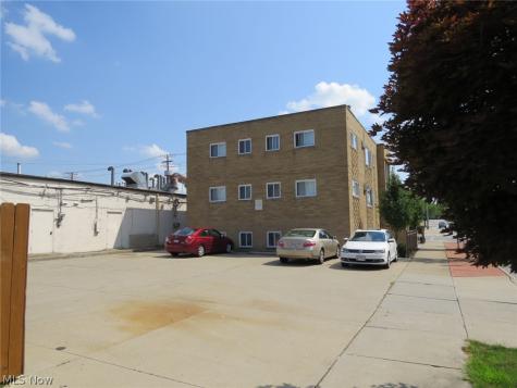 1675 Woodward Avenue Lakewood OH 44107