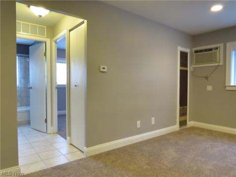 1675 Woodward Avenue Lakewood OH 44107