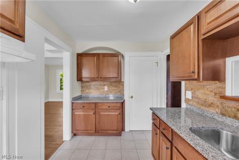 19330 Monterey Avenue Euclid OH 44119