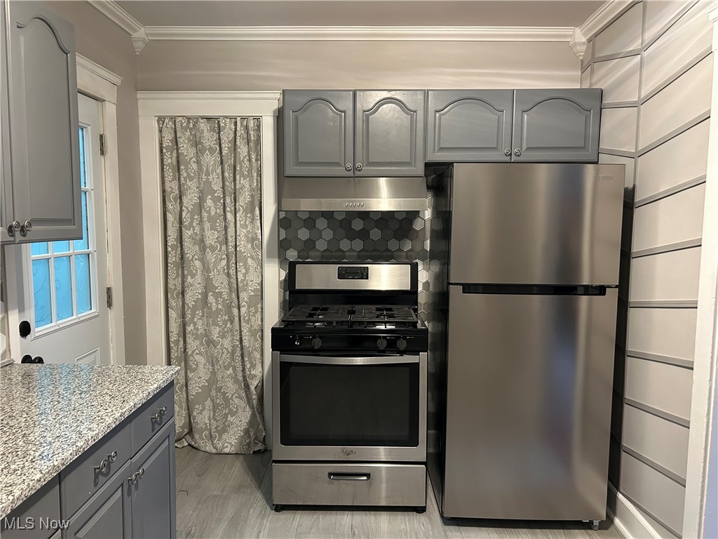 9428 Clifton Boulevard Cleveland OH 44102