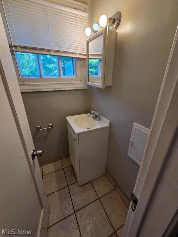 1405 Villa Drive South Euclid OH 44121