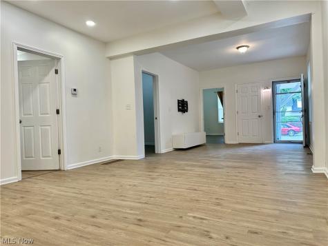2214 W 32nd Street Cleveland OH 44113