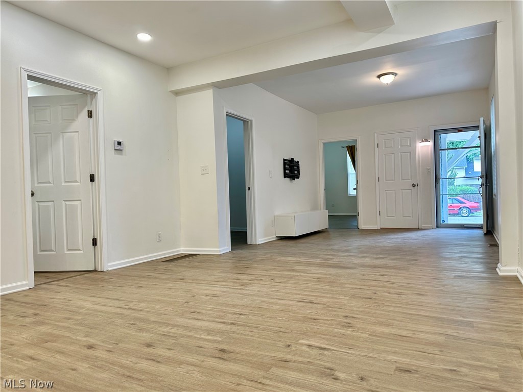 2214 W 32nd Street Cleveland OH 44113