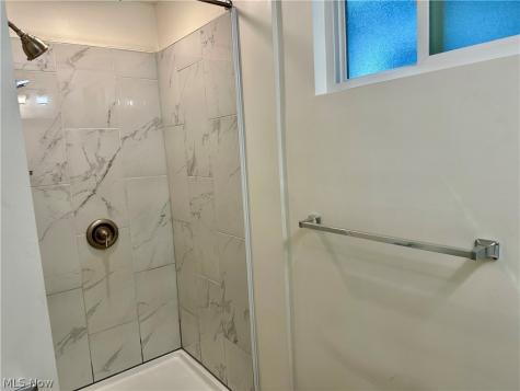 2214 W 32nd Street Cleveland OH 44113