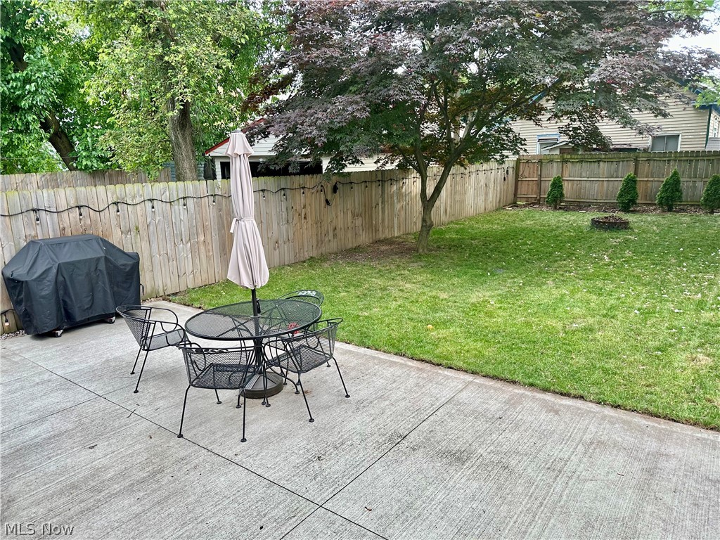 2214 W 32nd Street Cleveland OH 44113