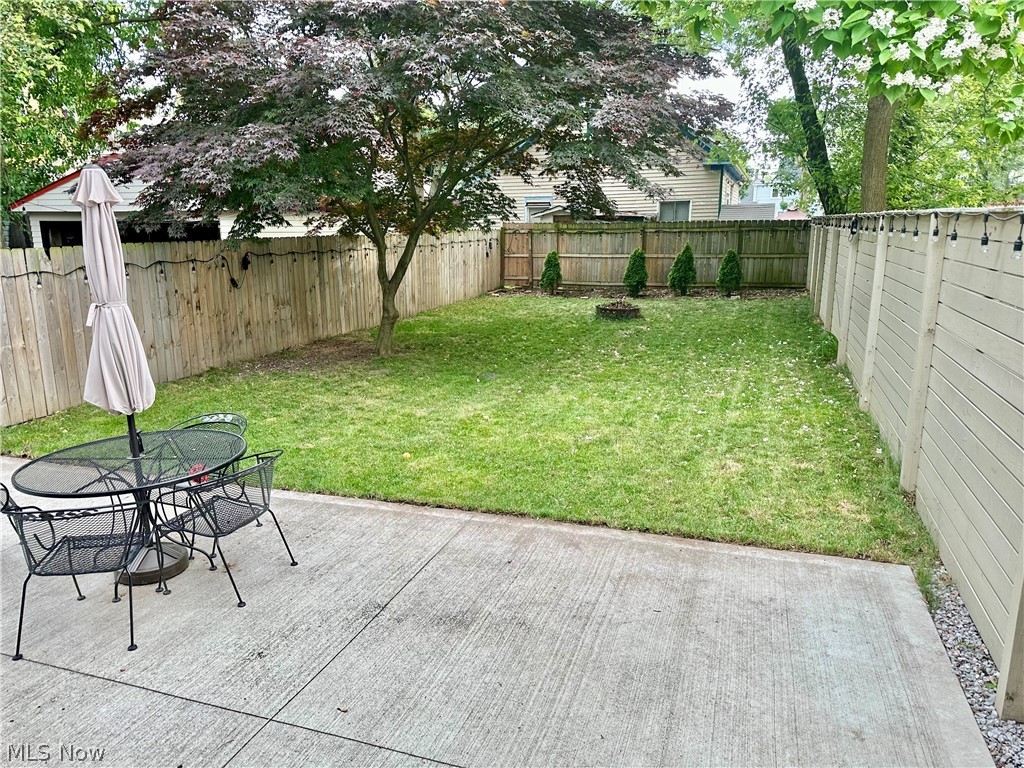 2214 W 32nd Street Cleveland OH 44113