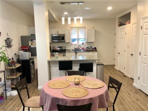 2214 W 32nd Street Cleveland OH 44113