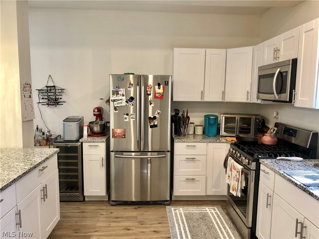 2214 W 32nd Street Cleveland OH 44113