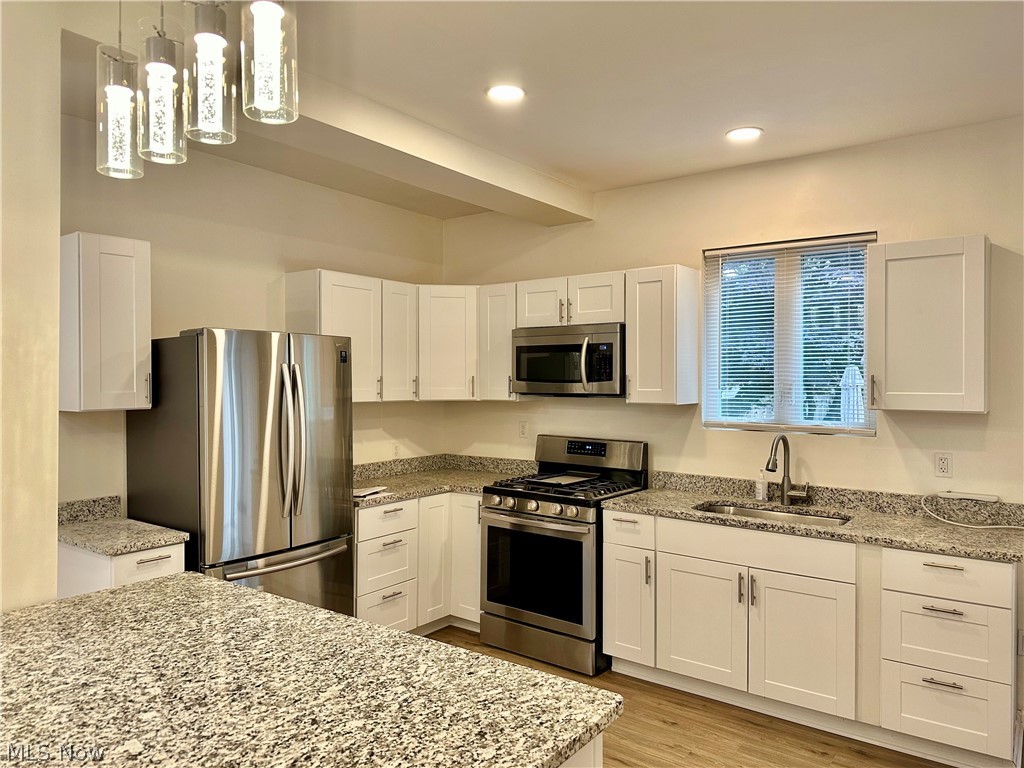 2214 W 32nd Street Cleveland OH 44113