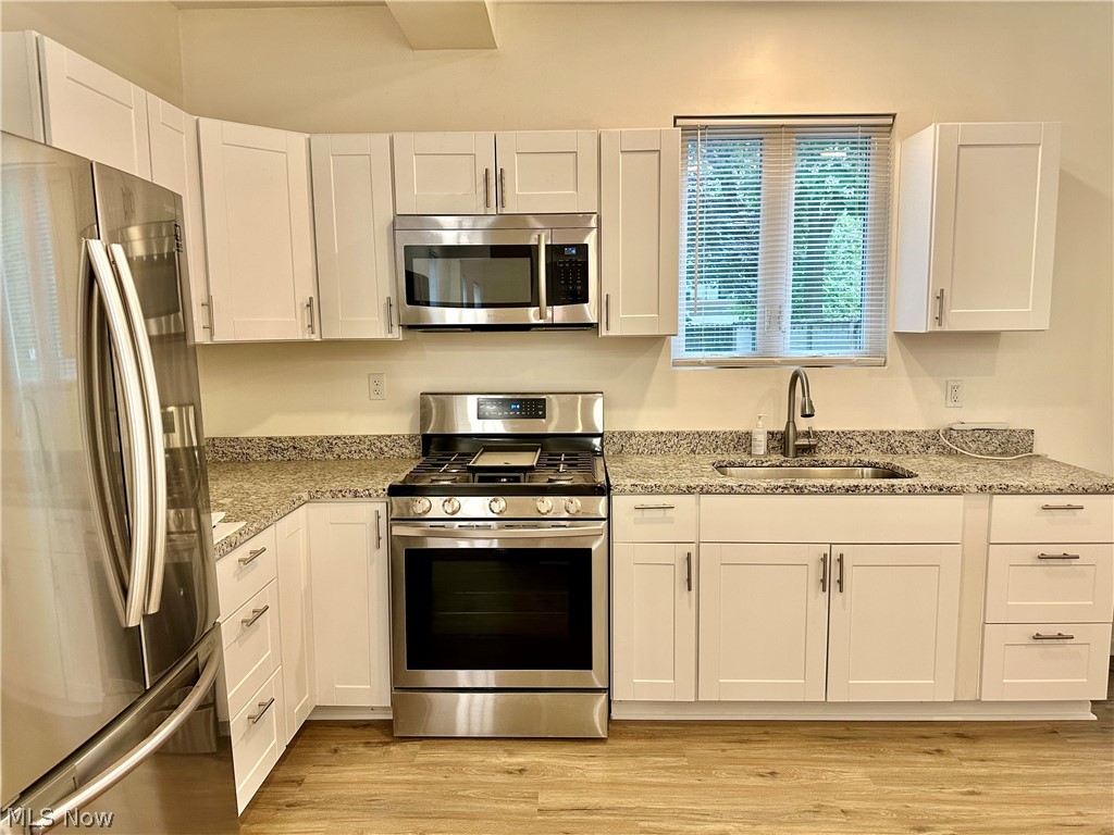 2214 W 32nd Street Cleveland OH 44113