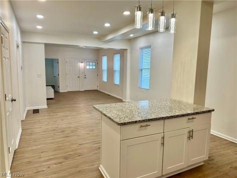 2214 W 32nd Street Cleveland OH 44113