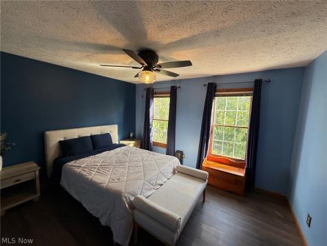 5973 University Heights Circle NW North Canton OH 44720