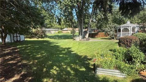 5973 University Heights Circle NW North Canton OH 44720