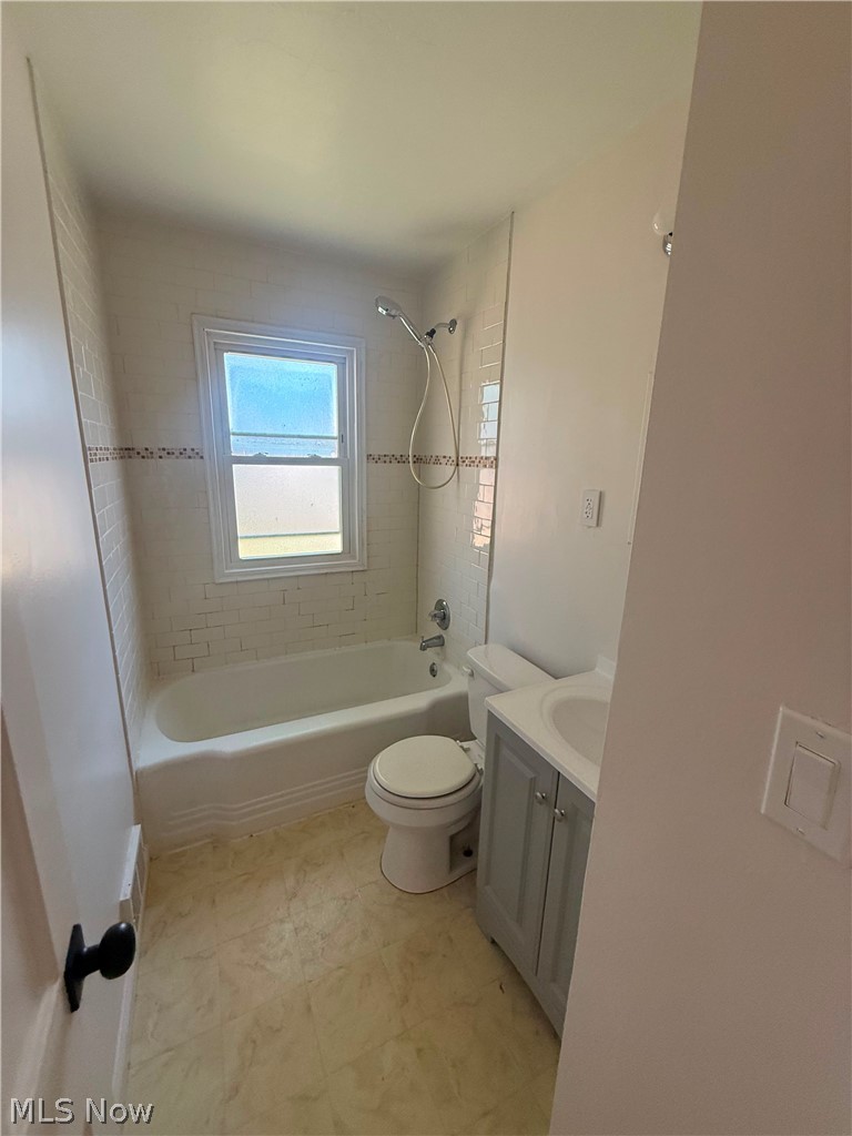 3155 Lincoln Street Lorain OH 44052