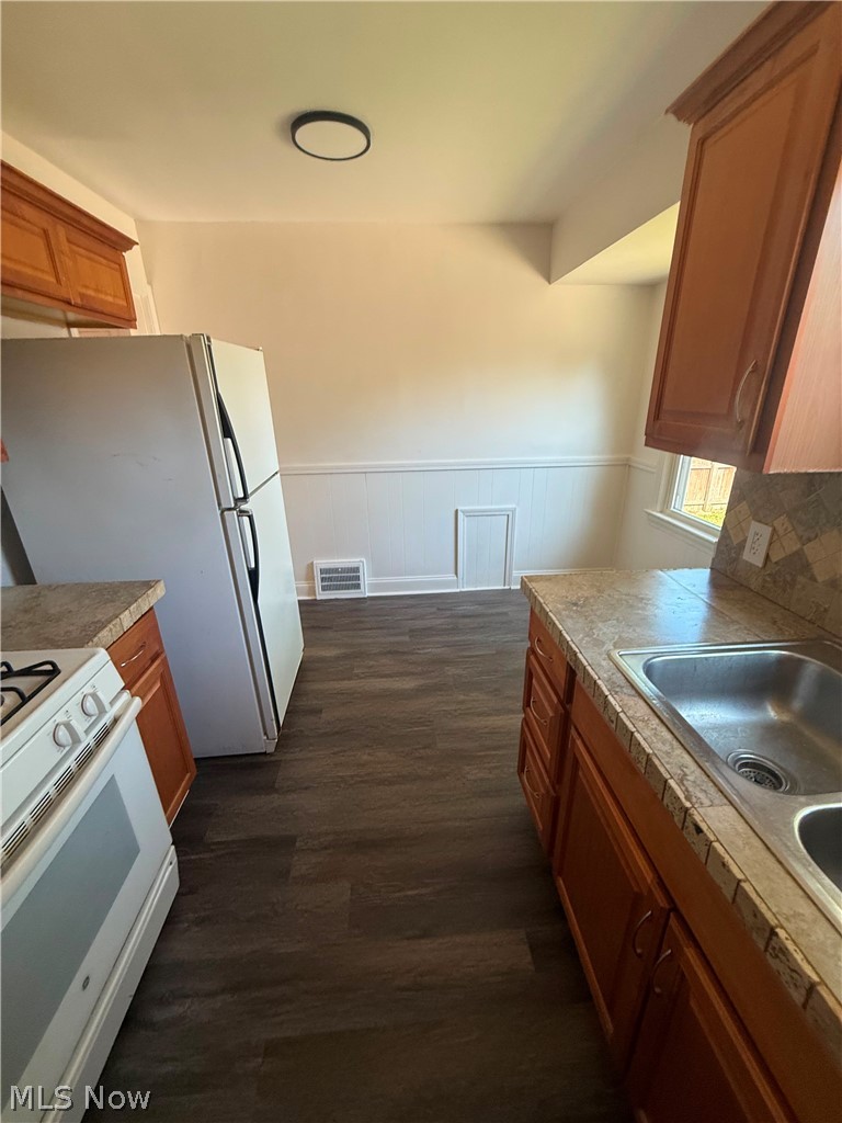 3155 Lincoln Street Lorain OH 44052