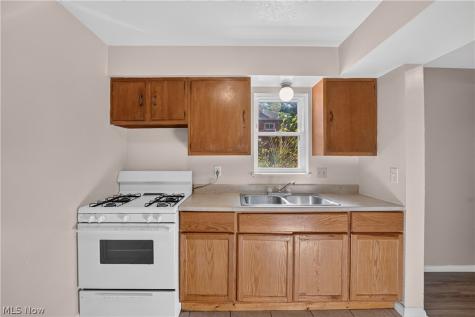 526 W College Street Oberlin OH 44074