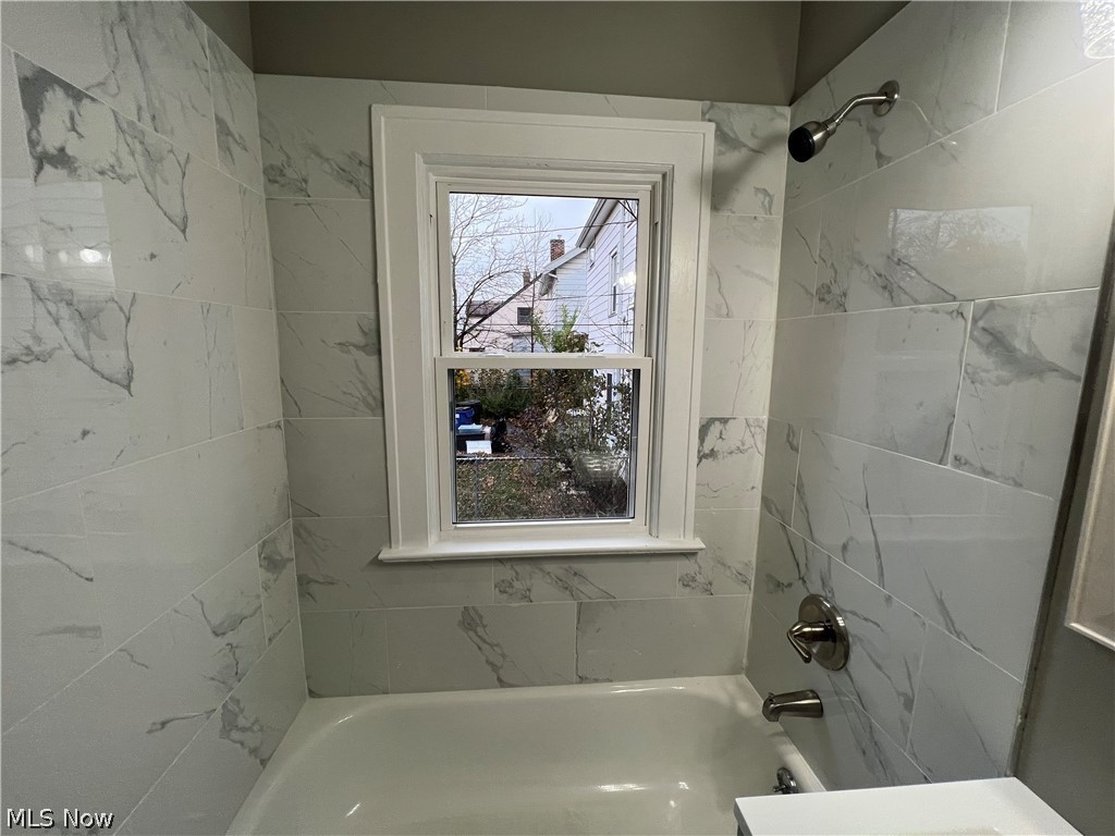 3569 W 147th Street Cleveland OH 44111