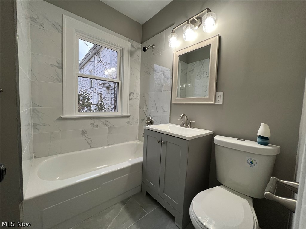 3569 W 147th Street Cleveland OH 44111