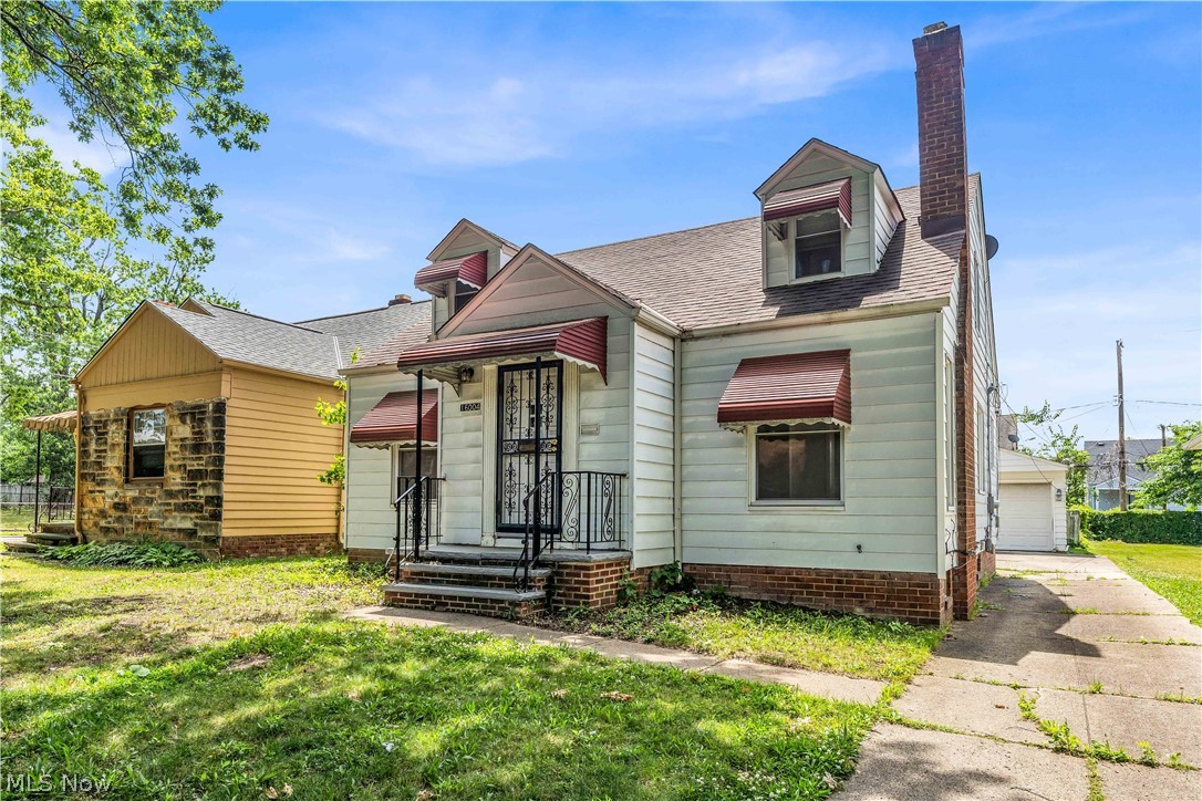 16004 Invermere Avenue Cleveland OH 44128