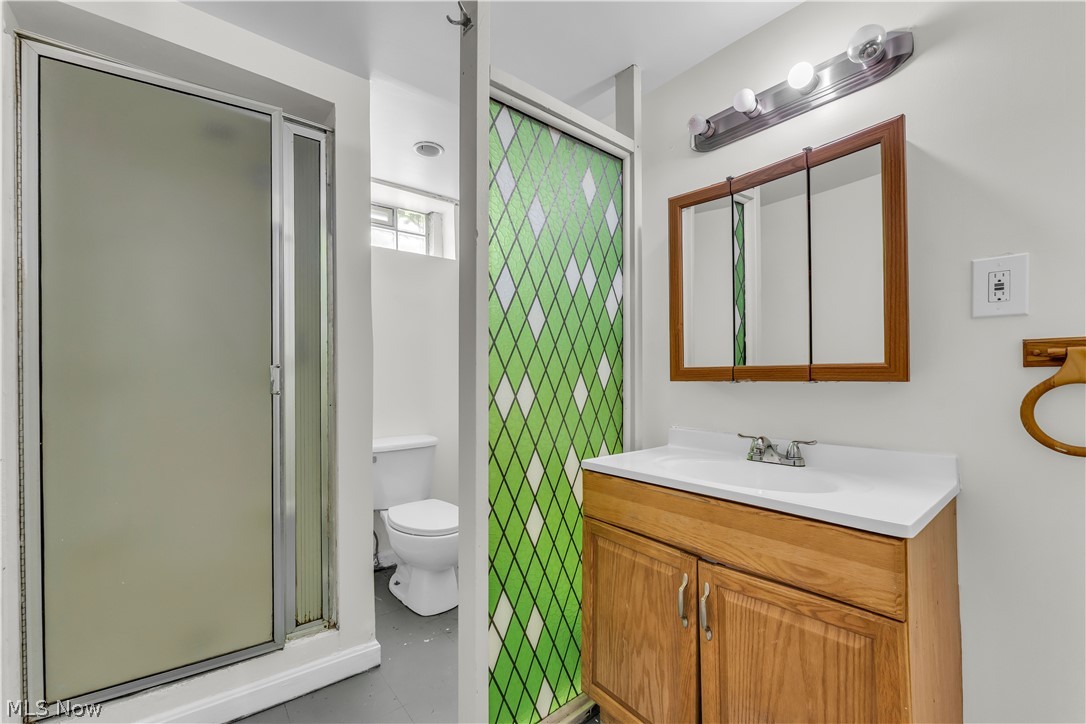 16004 Invermere Avenue Cleveland OH 44128