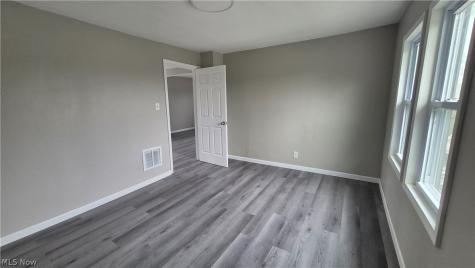 3278 W 117th Street Cleveland OH 44111