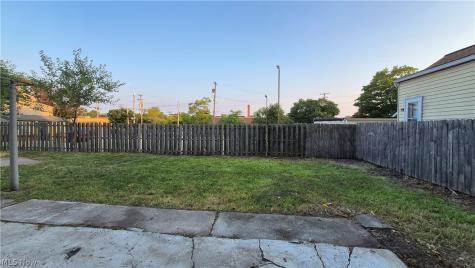 3278 W 117th Street Cleveland OH 44111