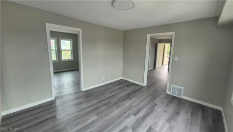 3278 W 117th Street Cleveland OH 44111