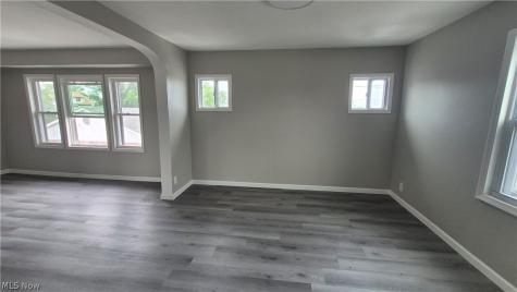 3278 W 117th Street Cleveland OH 44111