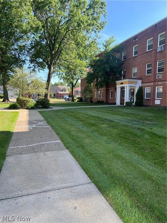 13777 Cedar Road South Euclid OH 44118