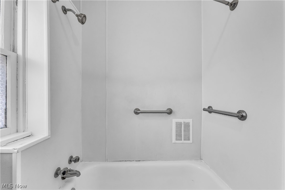 4453 W 48th Street Cleveland OH 44144