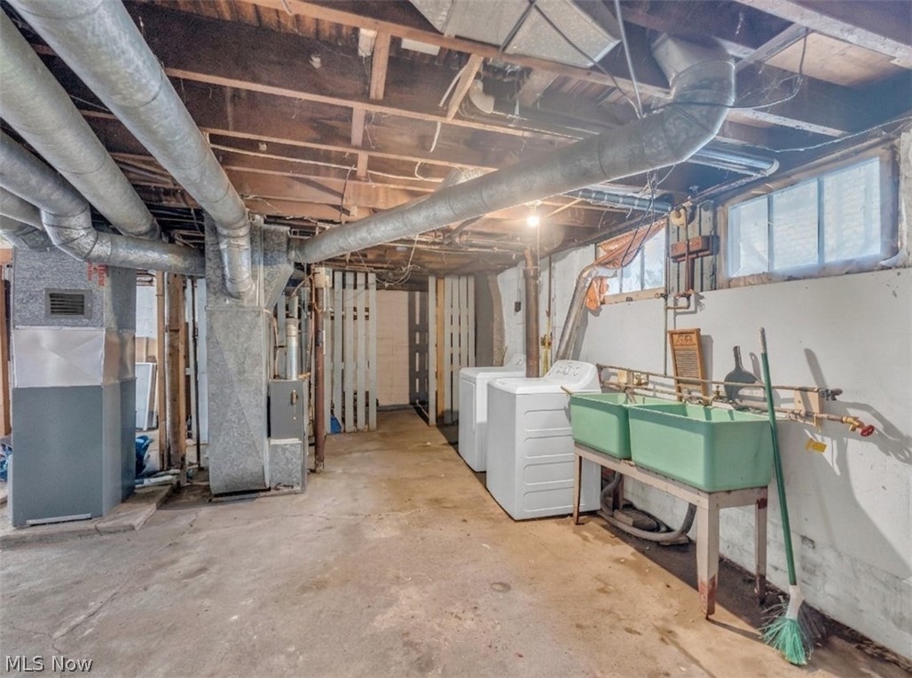 4453 W 48th Street Cleveland OH 44144