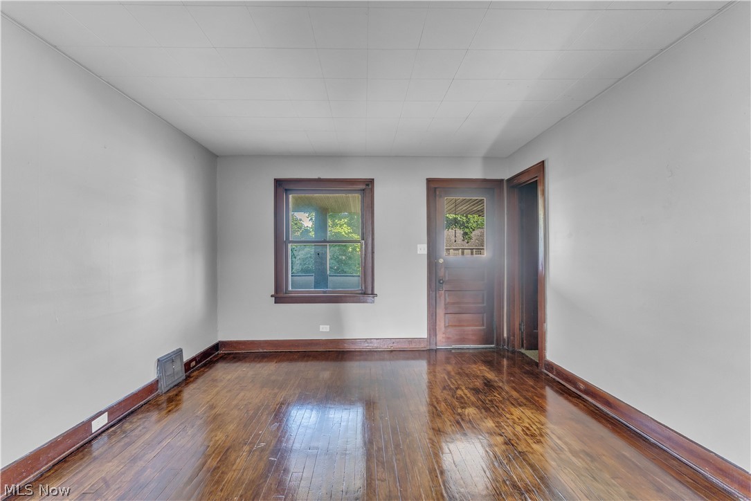 4453 W 48th Street Cleveland OH 44144