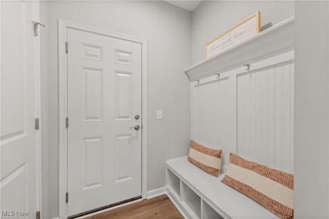 798 N Greenway Drive Westlake OH 44145