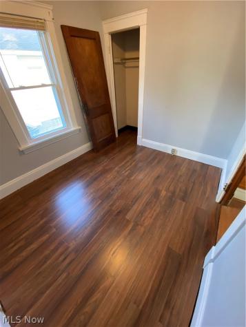 14210 Kingsford Avenue Cleveland OH 44128