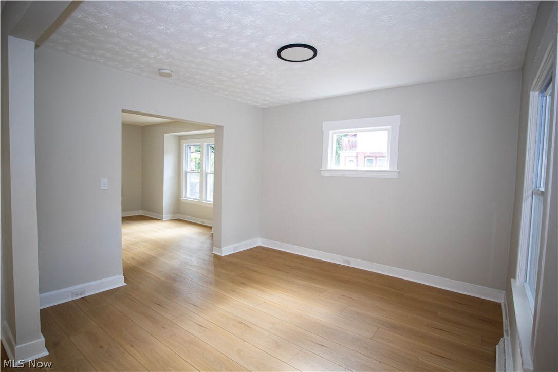 4463 W 20th Street Cleveland OH 44109