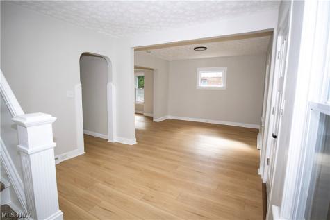 4463 W 20th Street Cleveland OH 44109