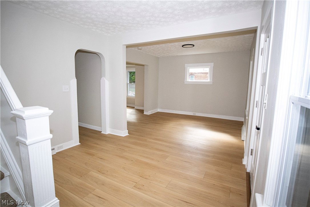 4463 W 20th Street Cleveland OH 44109