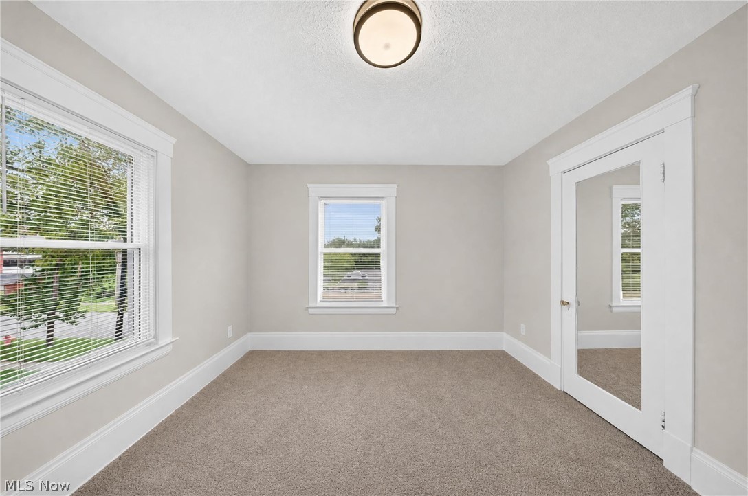 10524 Lee Avenue Cleveland OH 44106
