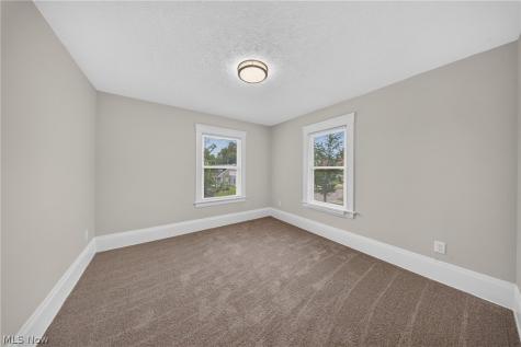10524 Lee Avenue Cleveland OH 44106