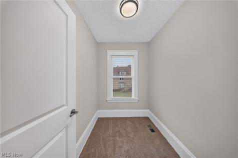10524 Lee Avenue Cleveland OH 44106