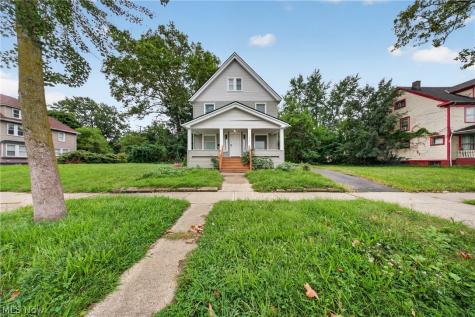 10524 Lee Avenue Cleveland OH 44106