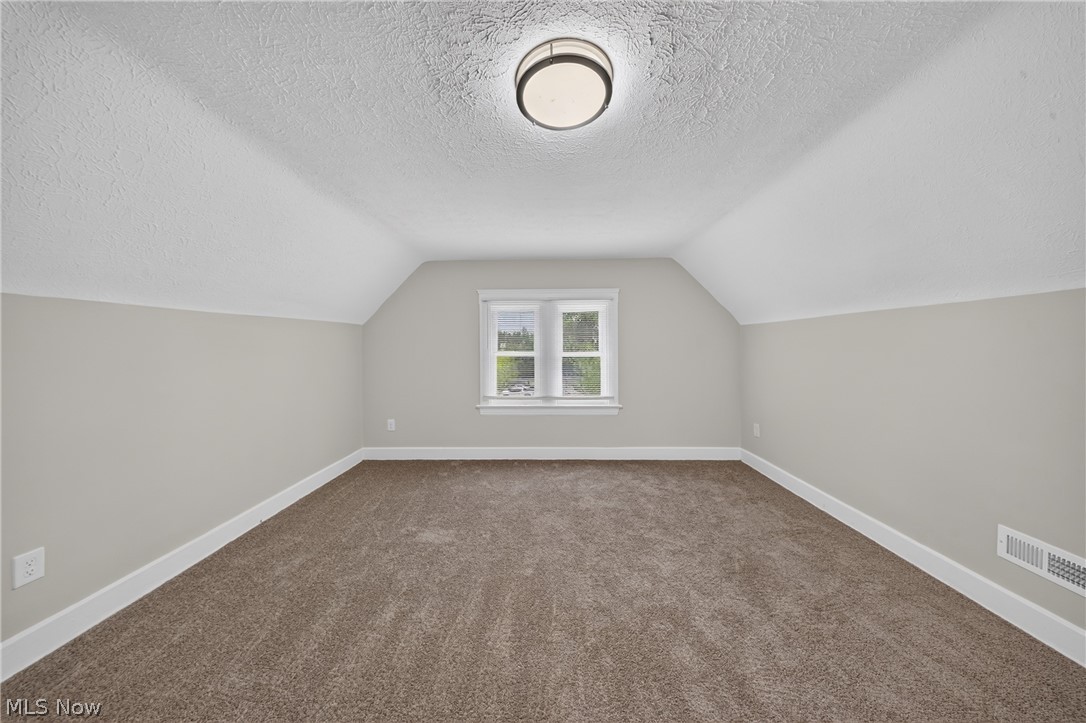 10524 Lee Avenue Cleveland OH 44106
