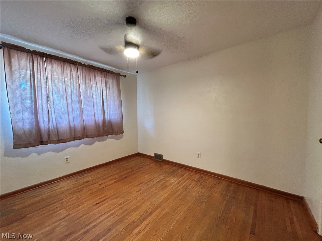 156 17th Commerce Street Wellsburg WV 26070