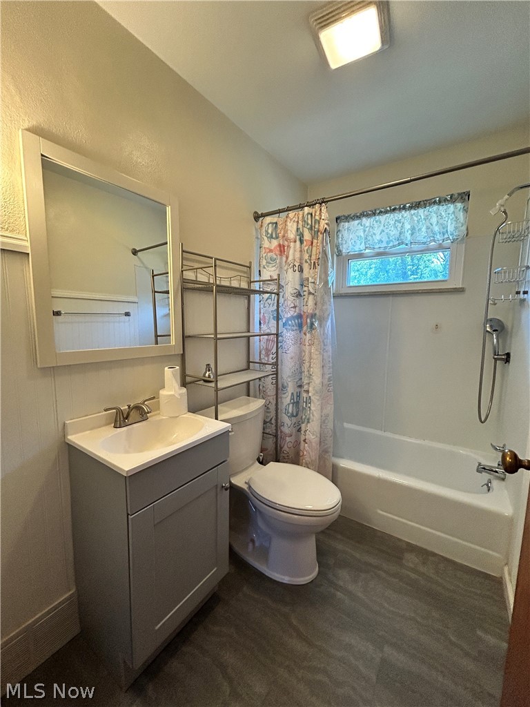 156 17th Commerce Street Wellsburg WV 26070