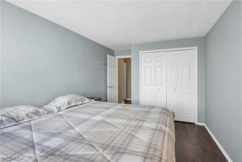 12900 Lake Avenue Lakewood OH 44107