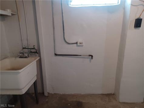 551 Moherman Avenue Youngstown OH 44509