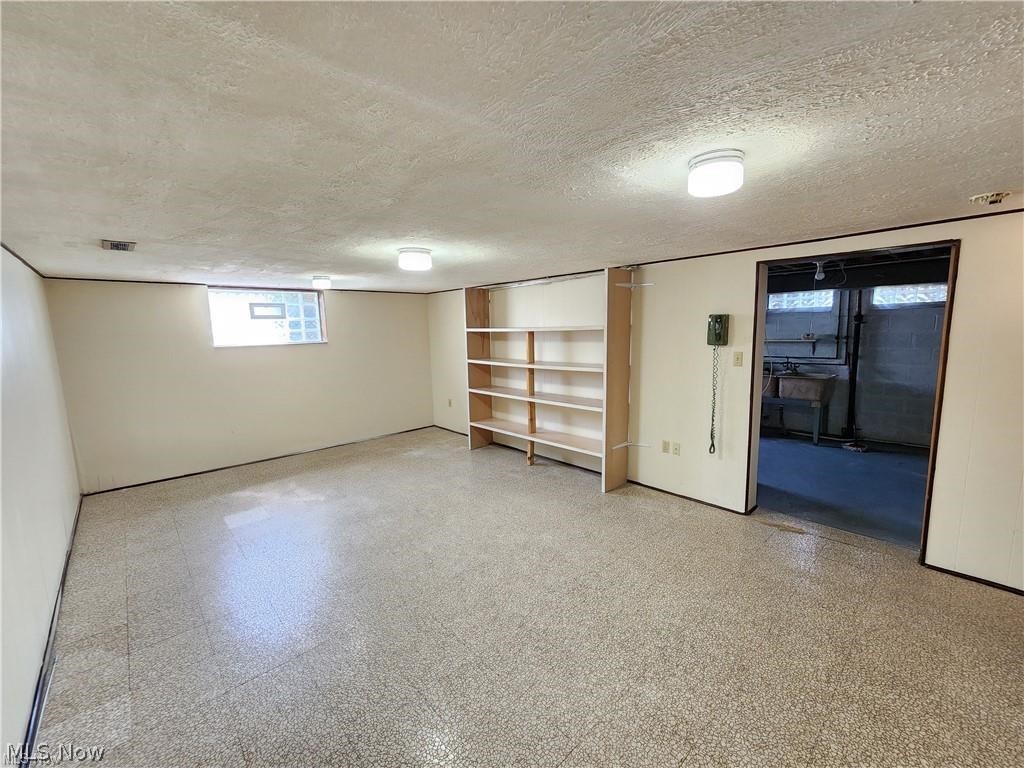 5650 Cascade Court Seven Hills OH 44131