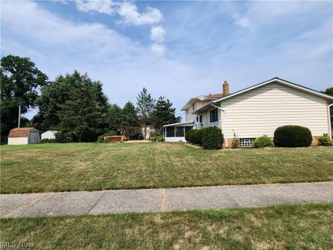 5650 Cascade Court Seven Hills OH 44131